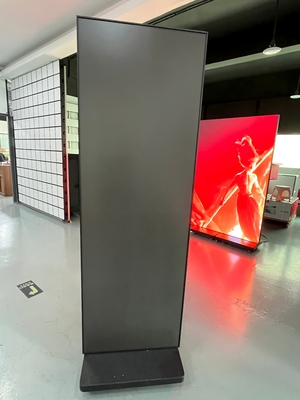 1.86 mm pixel pitch LED poster display met 3840Hz vernieuwingsfrequentie en 800 nits helderheid voor winkelreclame